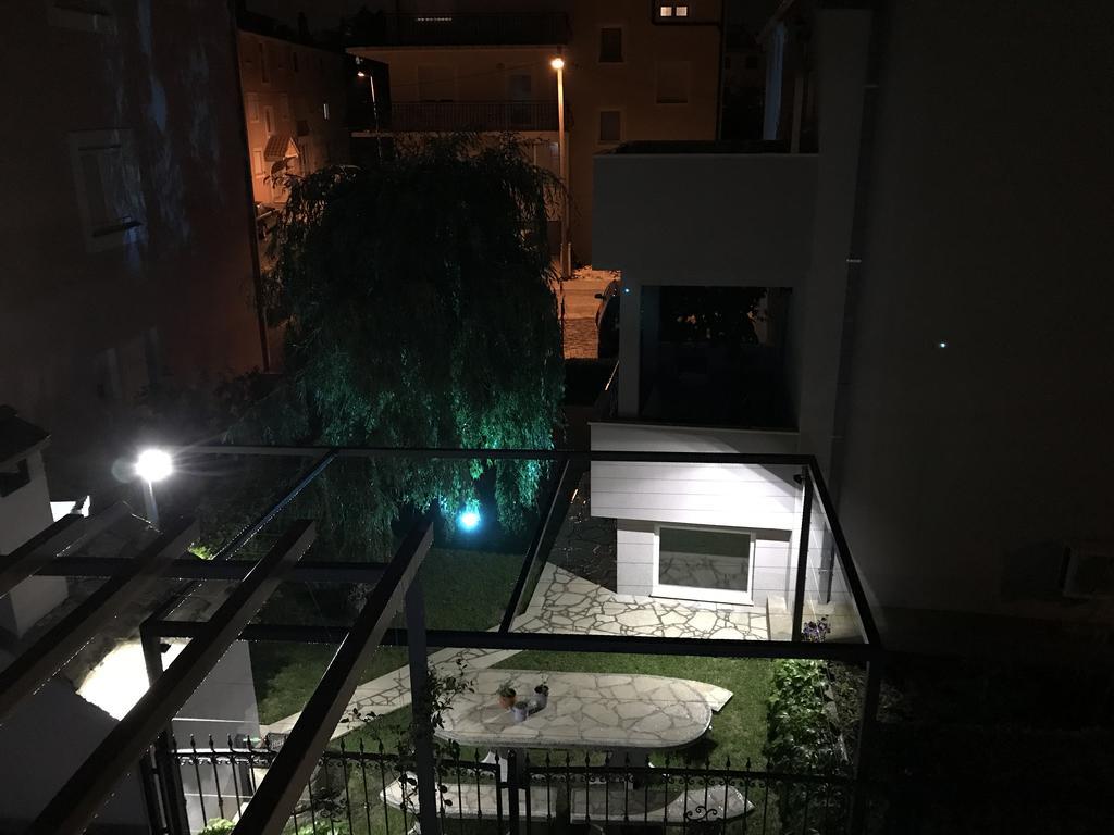 Apartment Karla&Nella Stobreč Εξωτερικό φωτογραφία
